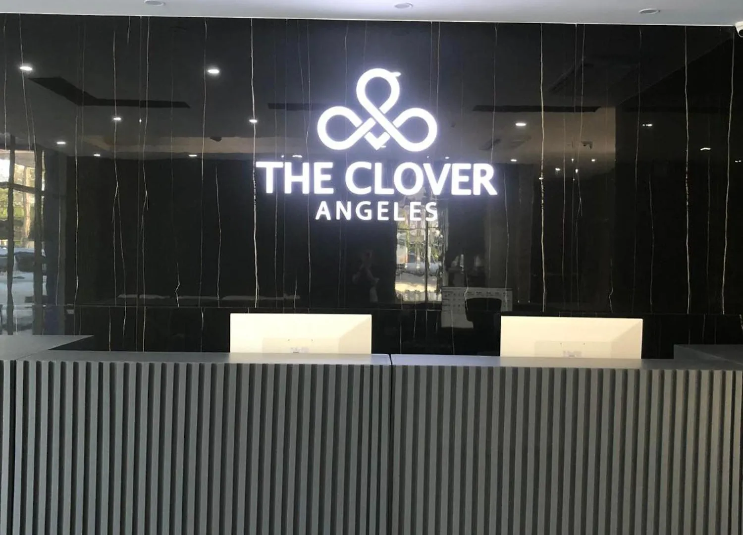 The Clover Hotel Angeles