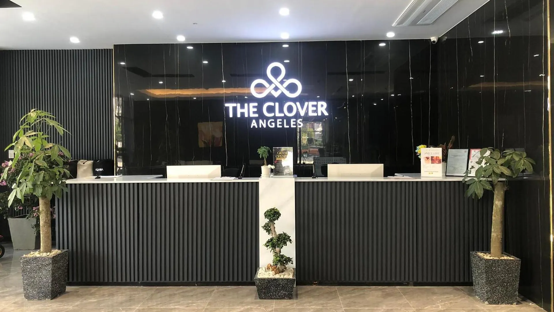 The Clover Hotel Ángeles